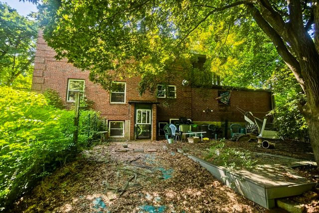 95 Craiwell Ave, West Springfield, MA 01104