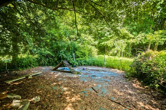 95 Craiwell Ave, West Springfield, MA 01104