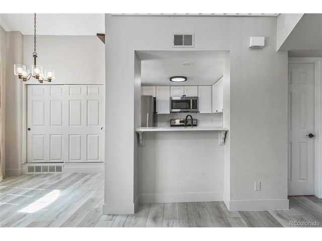 8341 S Upham Way 209, Littleton, CO 80128