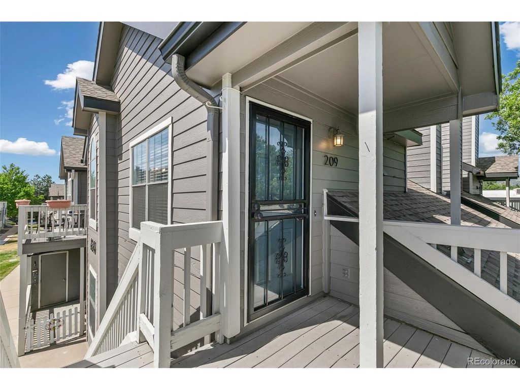 8341 S Upham Way 209, Littleton, CO 80128