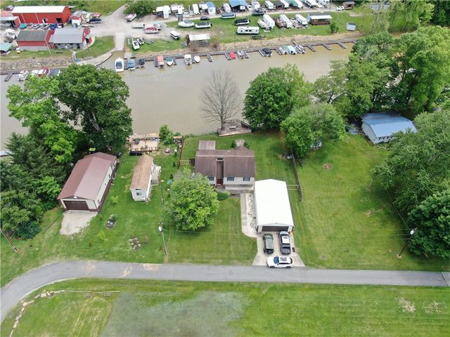 10 Piper Avenue, East Bethlehem, PA 15322