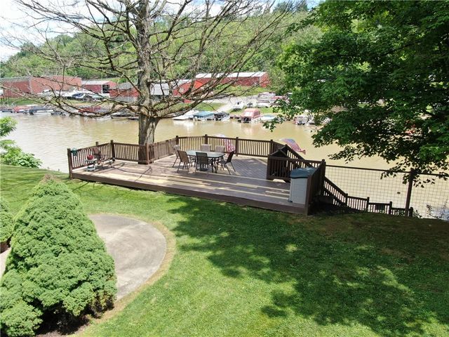 10 Piper Avenue, East Bethlehem, PA 15322