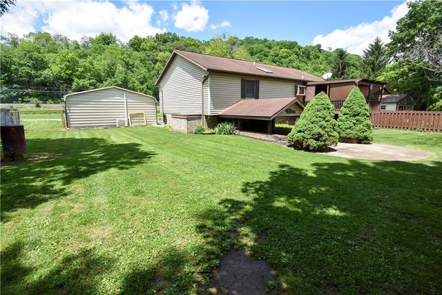 10 Piper Avenue, East Bethlehem, PA 15322