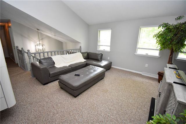 10 Piper Avenue, East Bethlehem, PA 15322