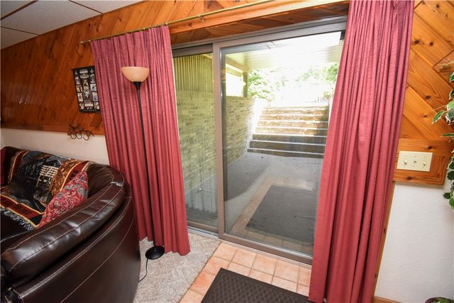 10 Piper Avenue, East Bethlehem, PA 15322