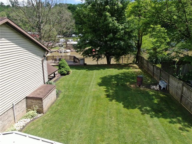 10 Piper Avenue, East Bethlehem, PA 15322