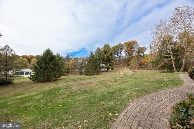 1307 JAINE LN, Chester Springs, PA 19425