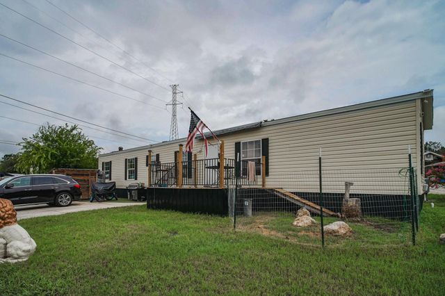 7106 Cowpoke TRL, Lago Vista, TX 78645