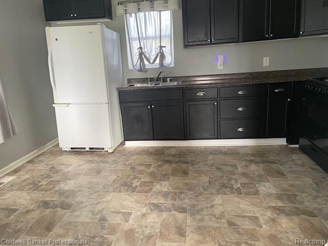 105 S Court Street, Lapeer, MI 48446