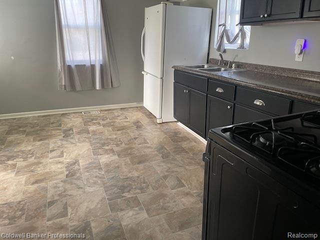 105 S Court Street, Lapeer, MI 48446