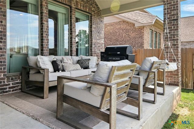 112 Rosemary Court, Bastrop, TX 78602