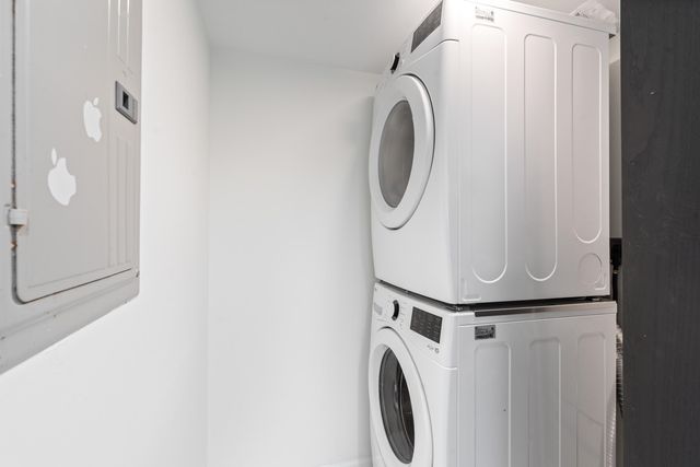 1200 Scotia Drive 404, Hypoluxo, FL 33462