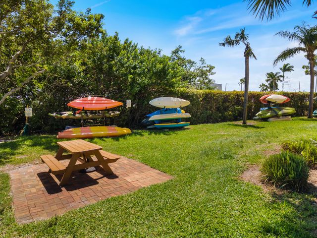 1200 Scotia Drive 404, Hypoluxo, FL 33462