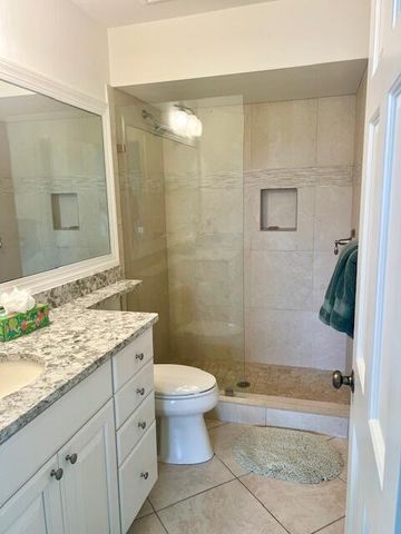 311 Club Drive, Palm Beach Gardens, FL 33418