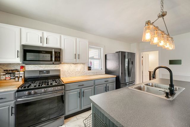 411 Ethan Allen Highway, Georgia, VT 05468