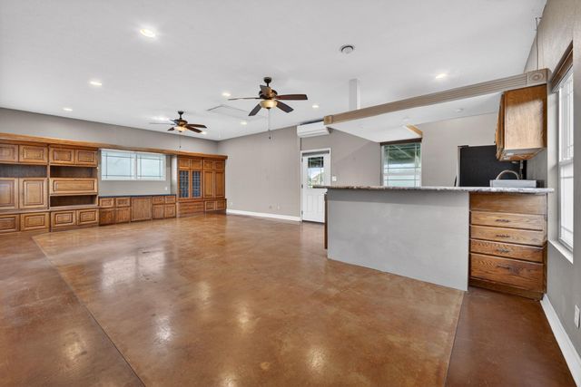 3208 Stampede Drive, Bryan, TX 77808