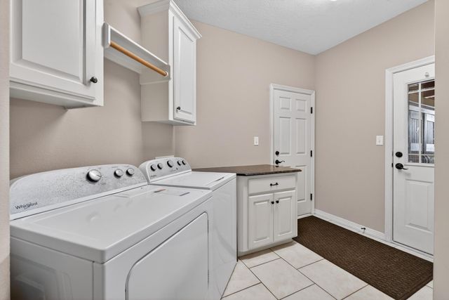 3208 Stampede Drive, Bryan, TX 77808