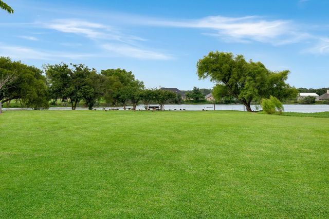 3208 Stampede Drive, Bryan, TX 77808