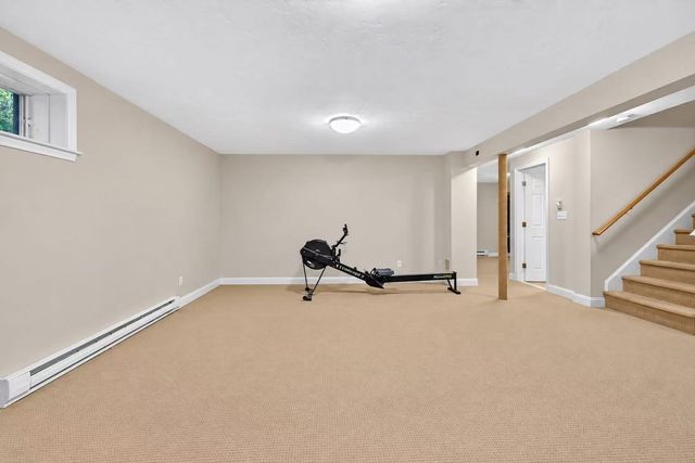 76 Mclean St, Wellesley, MA 02481