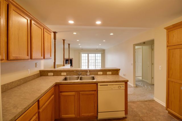 14602 Moravian Manor Circle, Sterling Heights, MI 48312