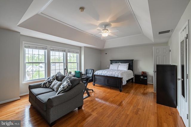 8170 DOUGLAS FIR DR, Lorton, VA 22079