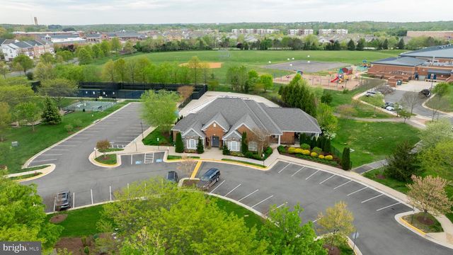 8170 DOUGLAS FIR DR, Lorton, VA 22079