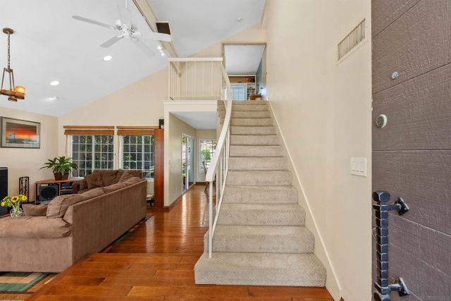 10470 Orozco, San Diego, CA 92124