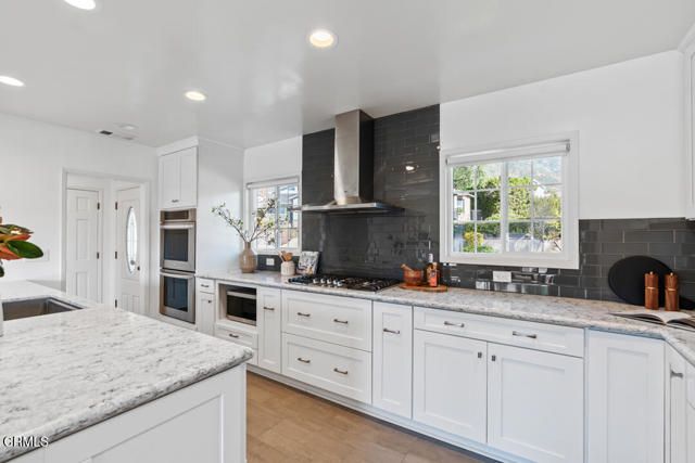 2902 El Caminito, La Crescenta, CA 91214