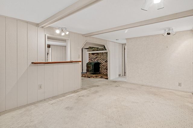 1837 City Heights Drive, Maplewood, MN 55117