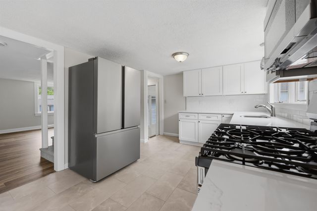 12 Morton Street, Nashua, NH 03060