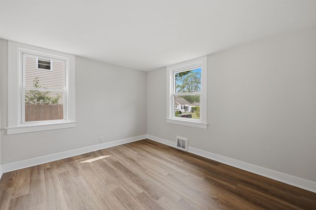 12 Morton Street, Nashua, NH 03060