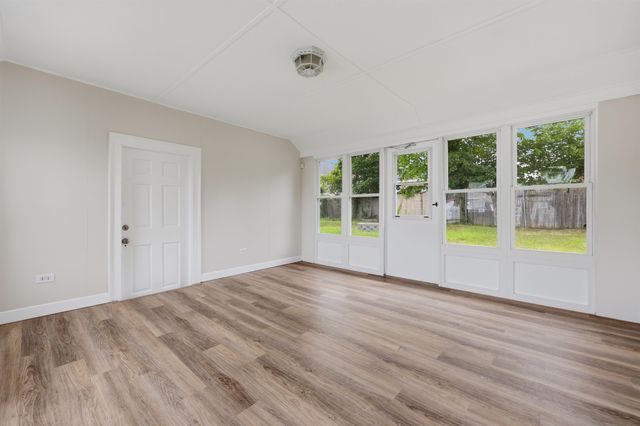 12 Morton Street, Nashua, NH 03060