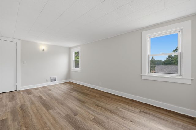 12 Morton Street, Nashua, NH 03060