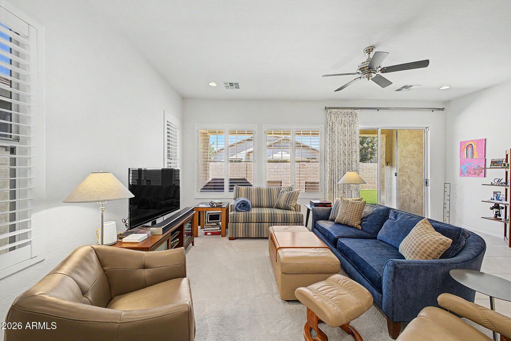 10664 E MONTEREY Avenue, Mesa, AZ 85209 — photo 4
