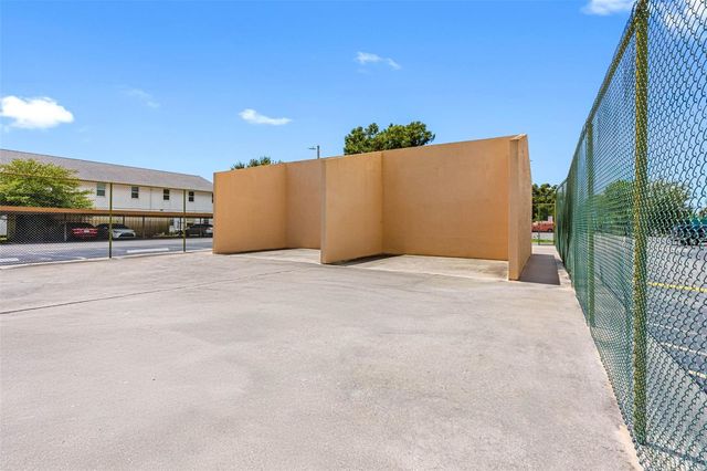 5820 N CHURCH AVENUE 346, Tampa, FL 33614