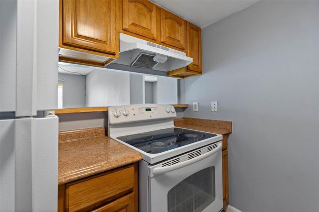 5820 N CHURCH AVENUE 346, Tampa, FL 33614