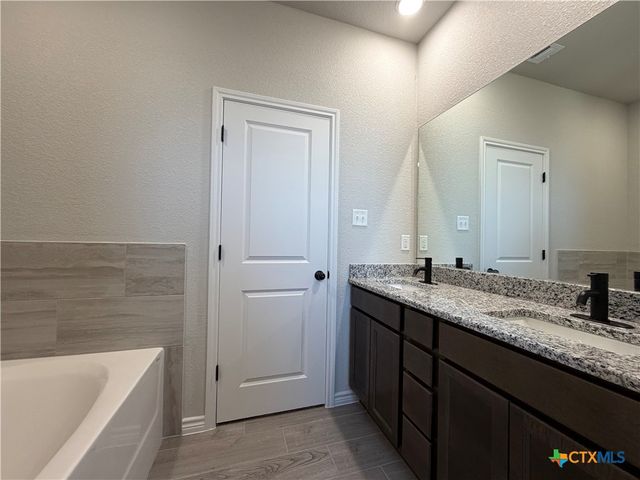 3008 Seeker Street, Killeen, TX 76549