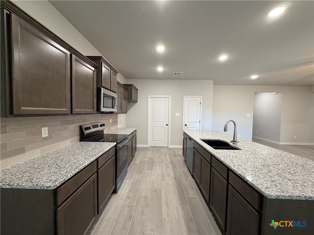 3008 Seeker Street, Killeen, TX 76549