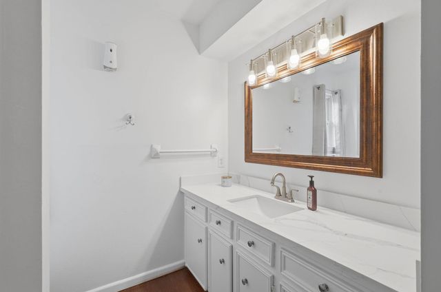 8223 Bairnsdale Lane, Houston, TX 77070