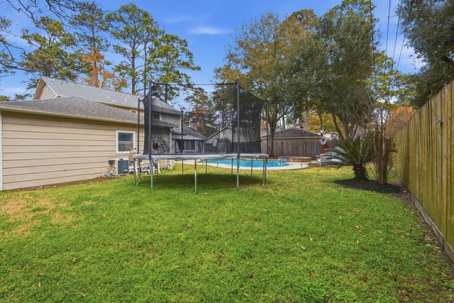 8223 Bairnsdale Lane, Houston, TX 77070