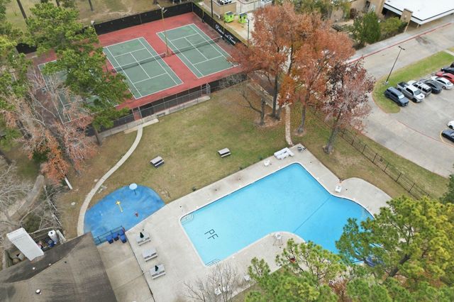 8223 Bairnsdale Lane, Houston, TX 77070