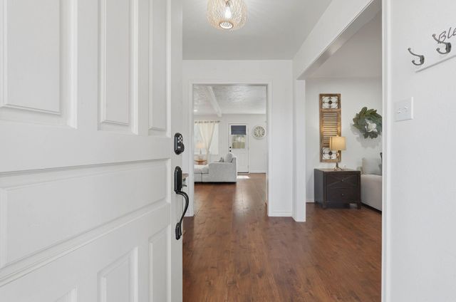 8223 Bairnsdale Lane, Houston, TX 77070