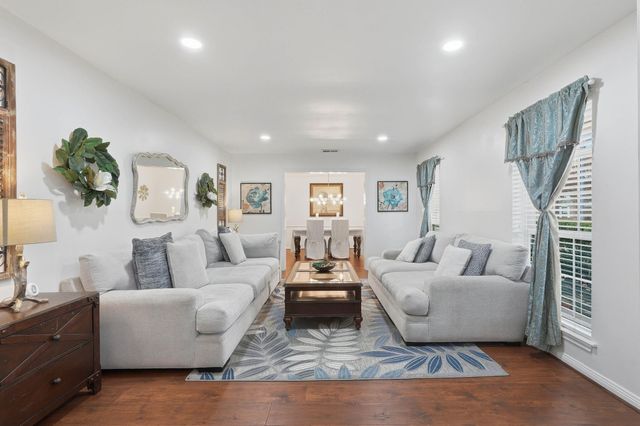 8223 Bairnsdale Lane, Houston, TX 77070