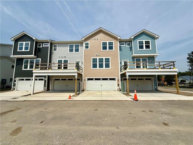 1074 Mesa Loop, Chesapeake, VA 23320