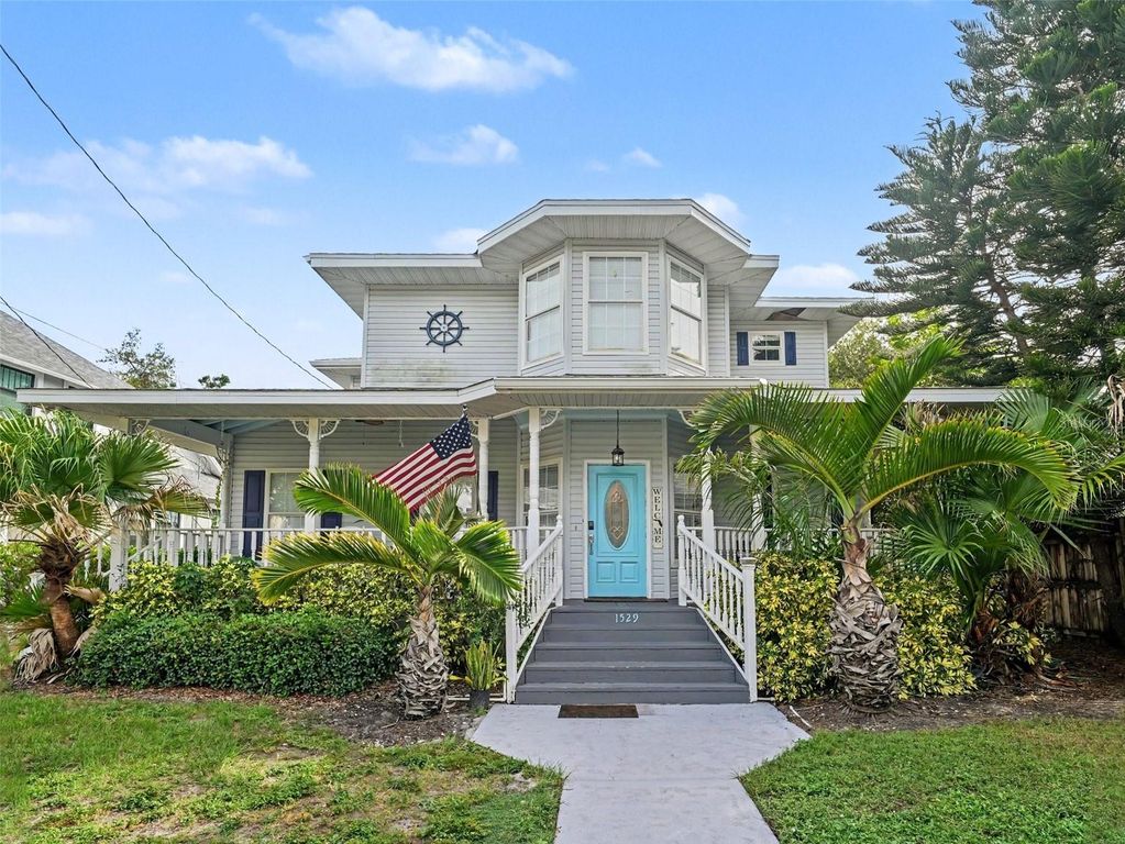 1529 1ST AVENUE W, BRADENTON, FL 34205 — exterior