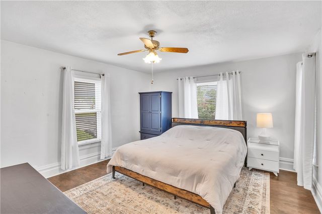 621 Cedar St, Irwin, PA 15642