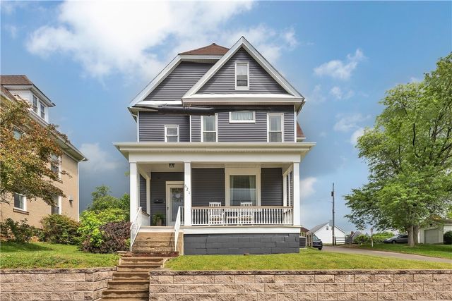 621 Cedar St, Irwin, PA 15642