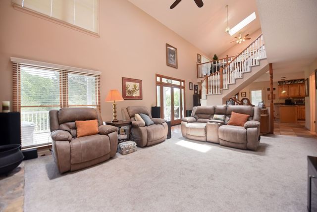 6000 Robinson Road, Young Harris, GA 30582
