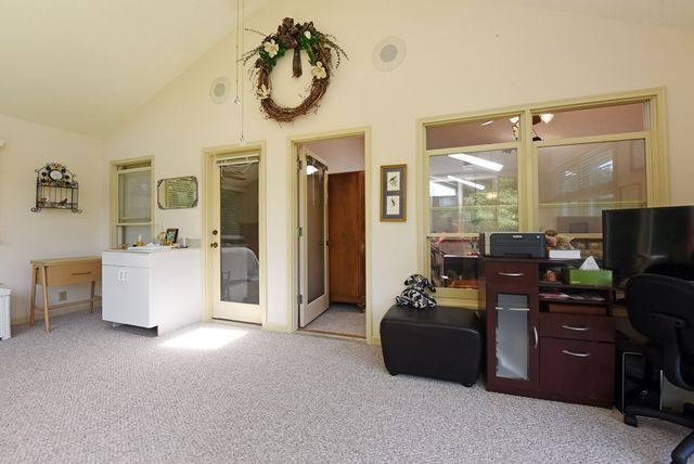 6000 Robinson Road, Young Harris, GA 30582