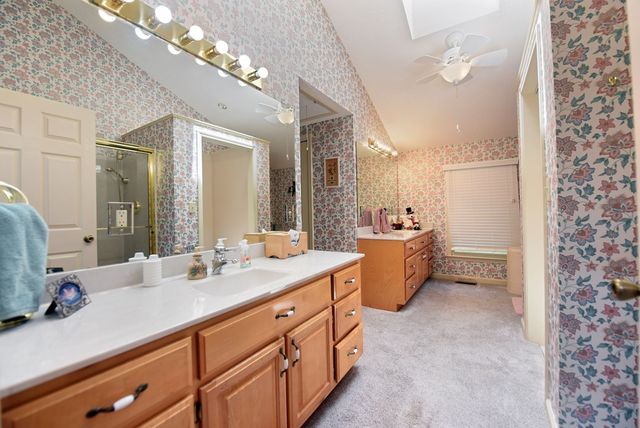 6000 Robinson Road, Young Harris, GA 30582